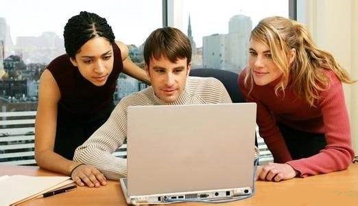 在線教育網站開發新課程，全新教學模式引領輝煌